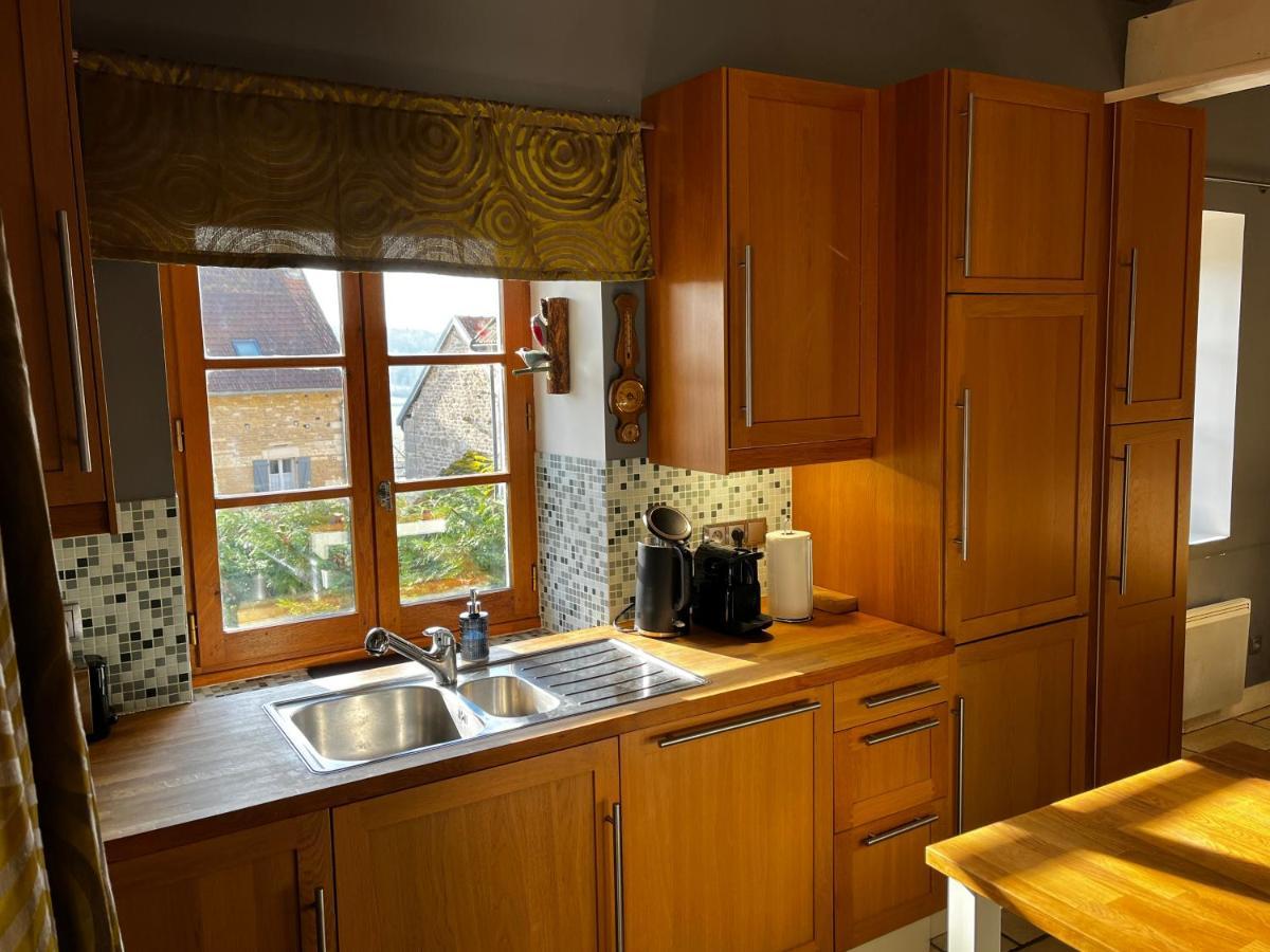 Charming Cottage In Chateau Les Roches Gardens Mont-Saint-Jean  المظهر الخارجي الصورة